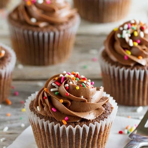 Chocolate Sour Cream Cupcakes with Chocolate Buttercream - Taste and Tell