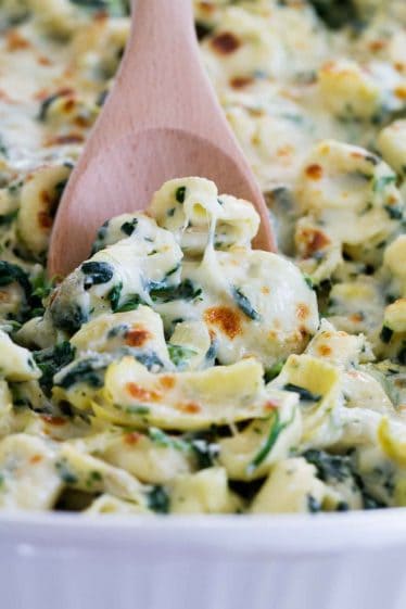 Spinach and Artichoke Tortellini Bake - Taste and Tell