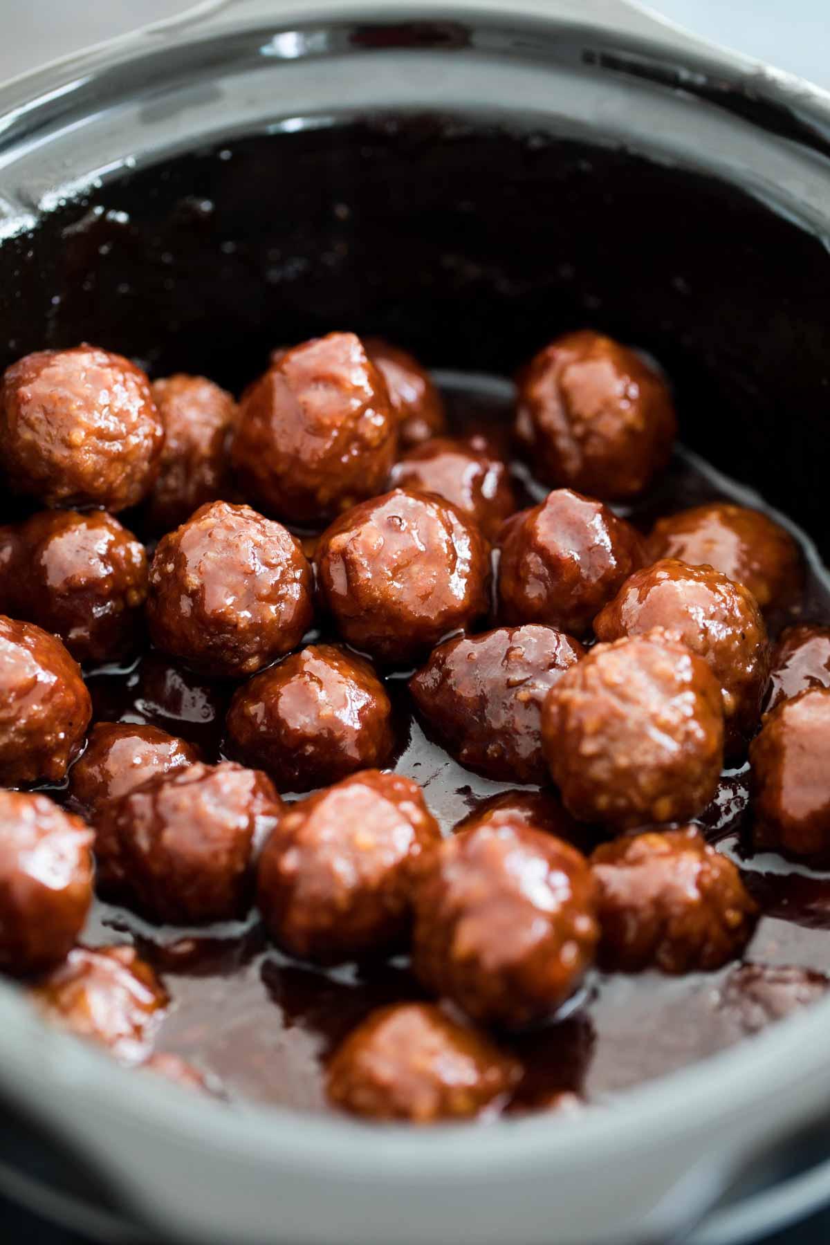 Crockpot BBQ Grape Jelly Meatballs - Taste and Tell