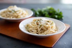 Parmesan Pasta - Only 5 Ingredients! - Taste and Tell