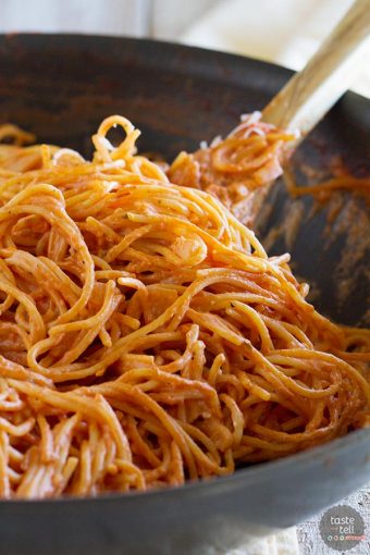 Creamy One Pot Spaghetti with Meatballs - Taste and Tell