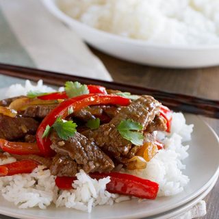 Easy Slow Cooker Cuban Ropa Vieja - Taste and Tell