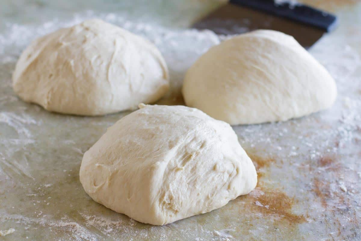 Easy Pizza Dough : Taste of Southern