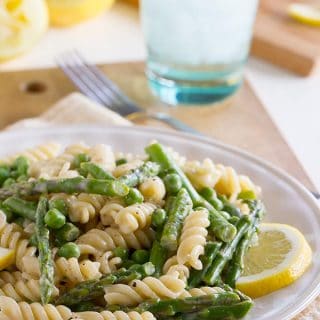 Lemon Cream Sauce Pasta with Asparagus and Peas - Taste and Tell