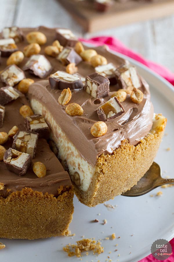 Snickers Cheesecake - Taste and Tell