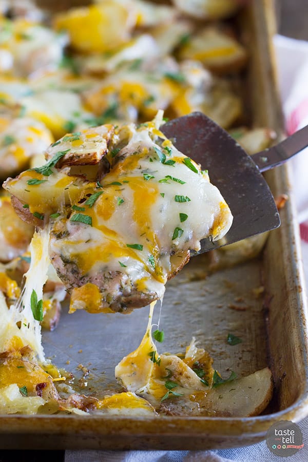 Cheesy Ranch Chicken with Potatoes - Taste and Tell