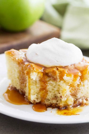 Apple Cinnamon Cake with Cinnamon Whipped Cream - Taste and Tell