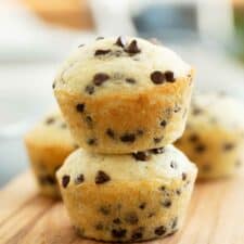 https://www.tasteandtellblog.com/wp-content/uploads/2020/01/Chocolate-Chip-Muffin-Recipe-3-225x225.jpg