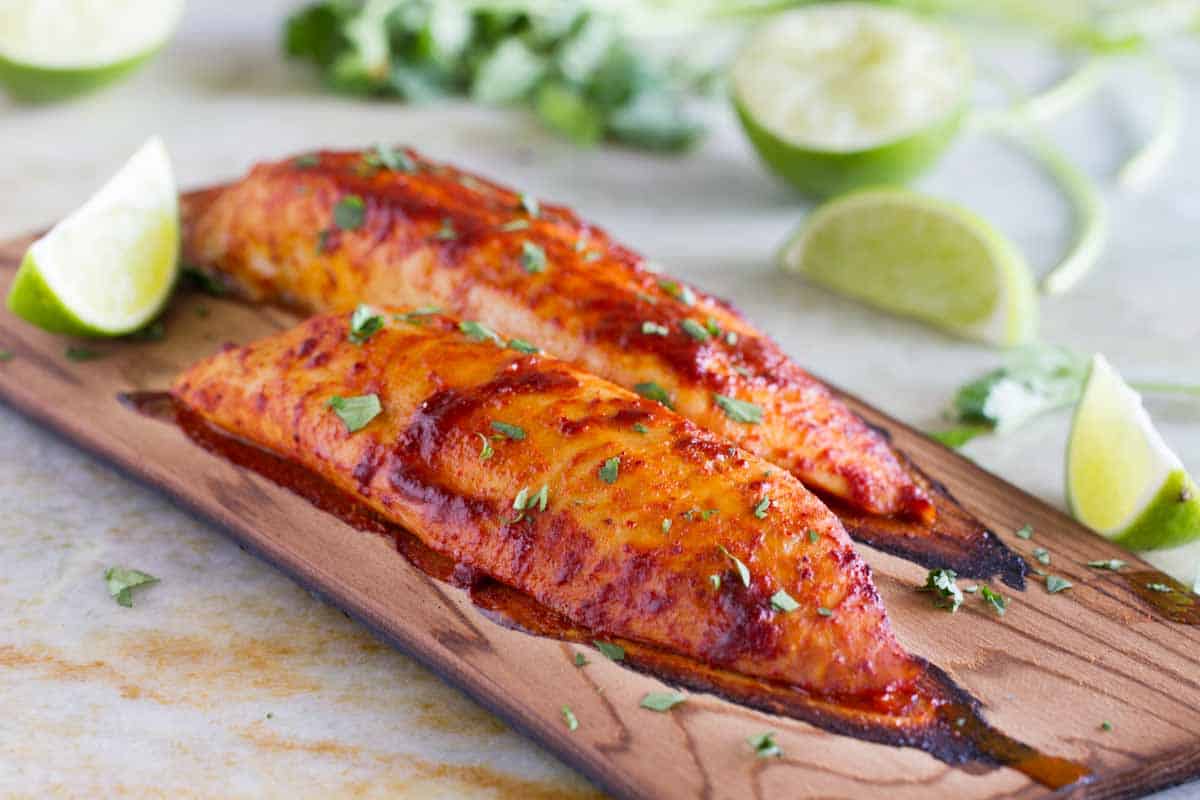 https://www.tasteandtellblog.com/wp-content/uploads/2020/08/Taco-Seasoned-Grilled-Fish-Recipe-1.jpg