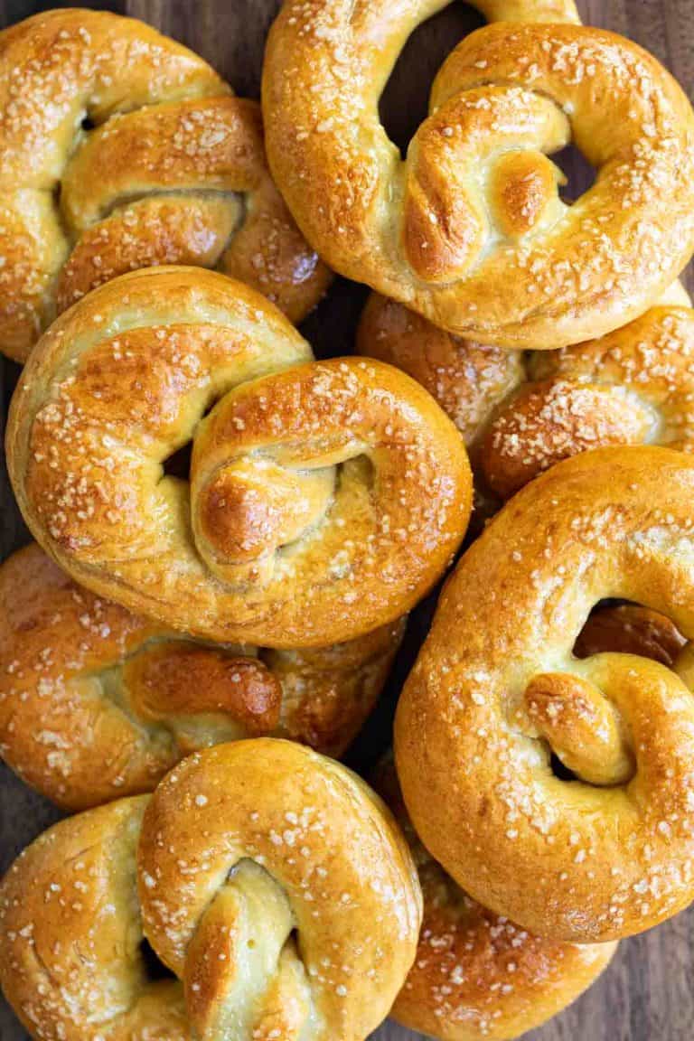 Homemade Soft Pretzel Recipe From Scratch Taste And Tell 5560