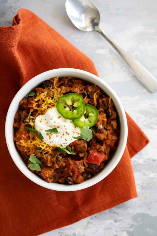 Easy Crock Pot Chili Recipe - Slow Cooker Chili - Taste and Tell