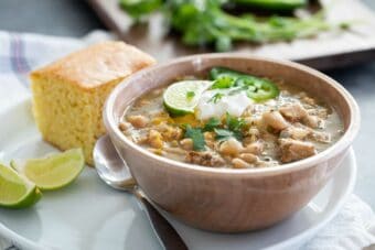 Slow Cooker White Turkey Chili Recipe - Taste and Tell