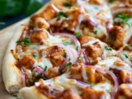 Copycat Bbq Chicken Pizza Recipe Taste And Tell