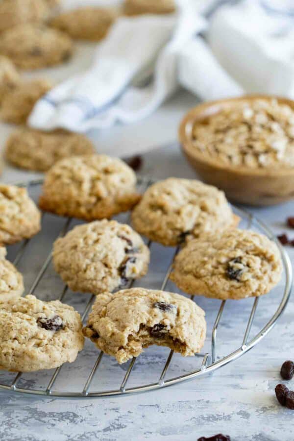 Oatmeal Cookies - Taste and Tell