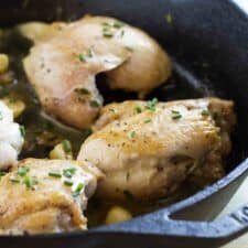 Skillet Chicken with Garlic and Herbs - Taste and Tell