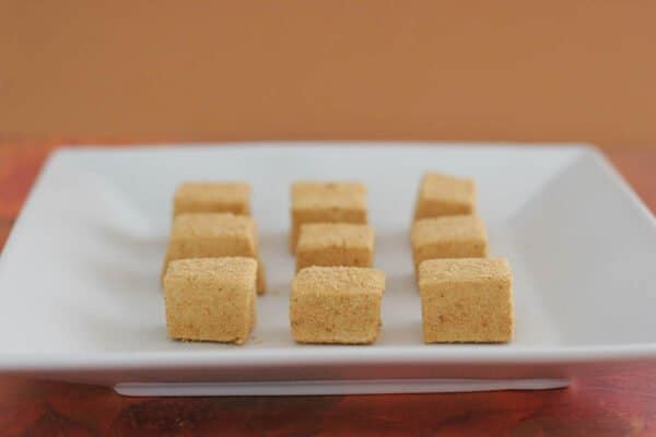 Pumpkin Spice Marshmallows - Taste and Tell