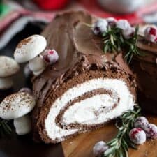 Buche de Noel (Yule Log Cake) - Humbly Homemade