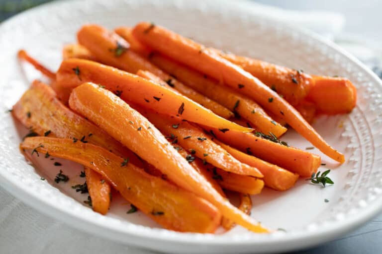 Oven Roasted Carrots with Fresh Thyme - Taste and Tell