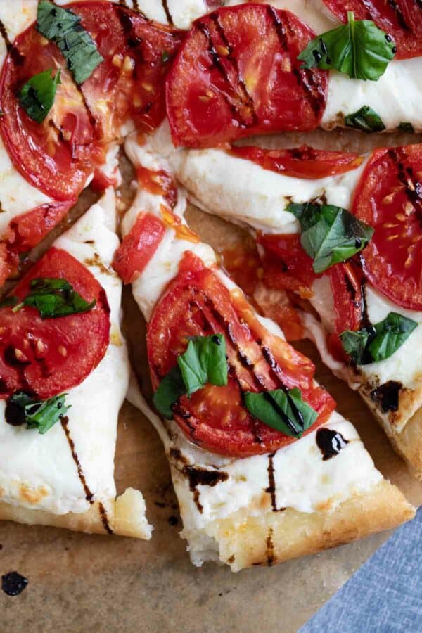 Caprese Pizza - Taste and Tell