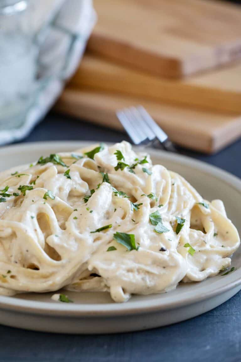 Crock Pot Chicken Alfredo - Taste and Tell