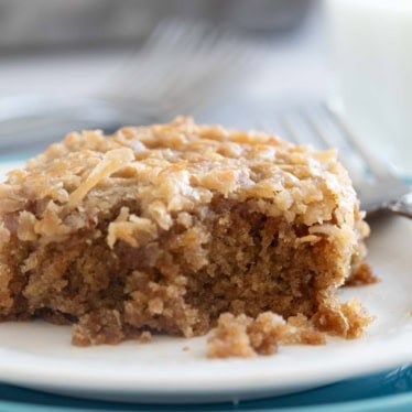 Oatmeal Cake - Taste and Tell