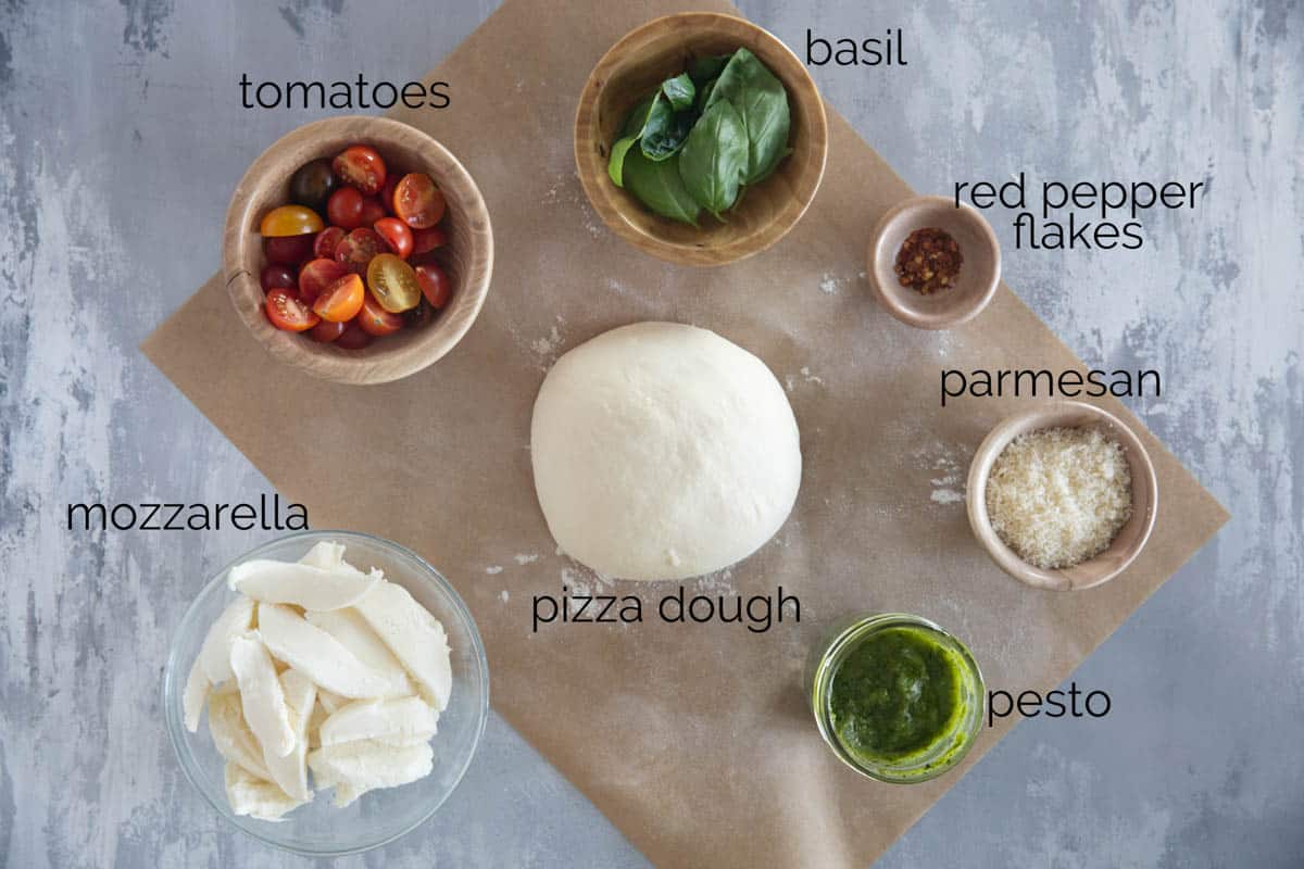 Ingredients to make Pesto Pizza.