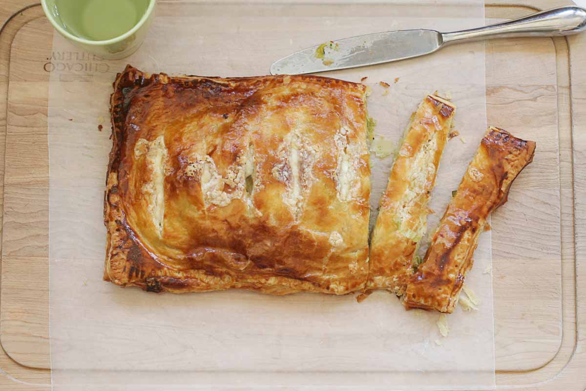 Potato pie made with puff pastry, stuffed with potatoes and leeks.